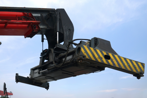 Heavy Duty Cane Unloader Operation